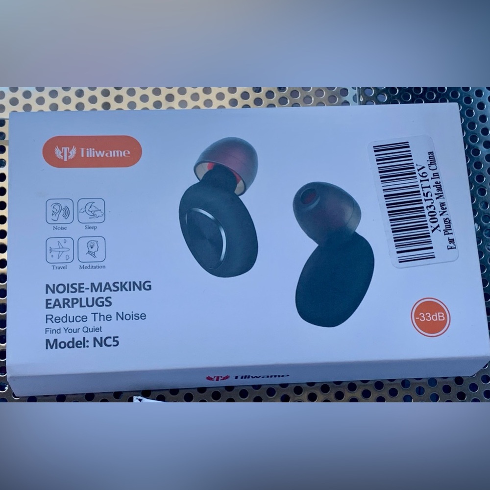 NEW Reusable Ear Plugs Sleeping Noise Cancelling Silicone 8 Ear Tips in XS/X/M/L - Picture 3 of 13